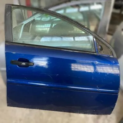Opel Vectra C Sağ Ön Çıkma Kapı Mavi