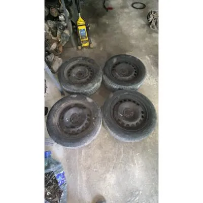 Çıkma Orijinal 4 Bijon 4x100 Ölçülerinde 15 İnç Siyah Jant Lastik  GM Orjinal