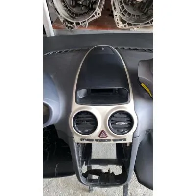 Opel Corsa D Torpido Yol Bilgisayarı Çerçevesi Orjinal Yol Bilgisayarı GM 