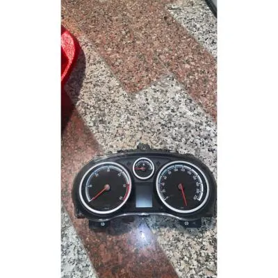 Opel Corsa D 1.3 Km Saati Gösterge Paneli GM 13264275 DC