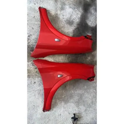 Opel Astra G Kırmızı Renk Ön Çamurluk Sağ Sol GM  GM Orjinal