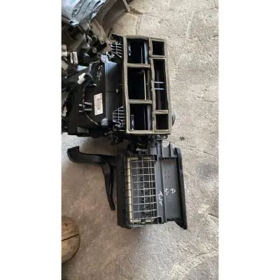 Opel Astra J Cruze Kalorifer Kutusu (Kalorifer Kazanı) GM 13412748